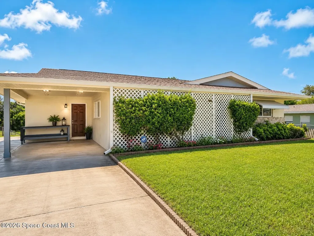 1109 Cabot Drive NE Melbourne FL 32905