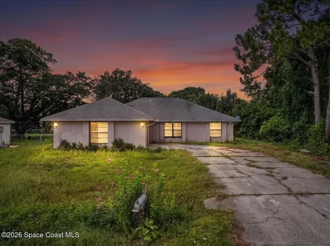 1228 Sagola Street SE Palm Bay FL 32909