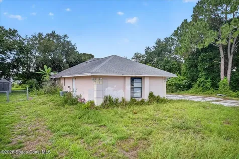 1228 Sagola Street SE Palm Bay FL 32909