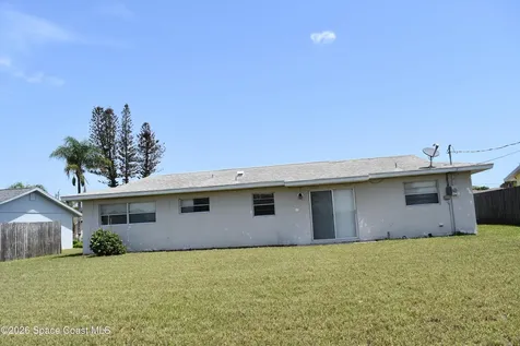 3134 Edgewood Drive NE Palm Bay FL 32905