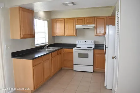 3134 Edgewood Drive NE Palm Bay FL 32905