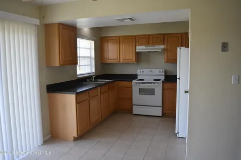 3134 Edgewood Drive NE Palm Bay FL 32905
