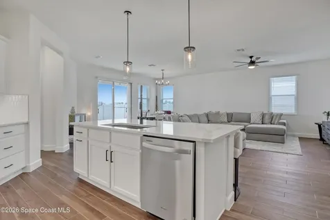 476 Glaspell Circle SE Palm Bay FL 32909
