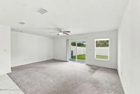 33 Ella Street Melbourne FL 32935