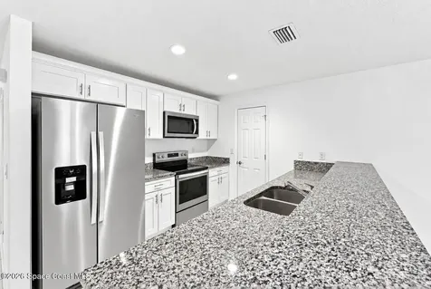 33 Ella Street Melbourne FL 32935