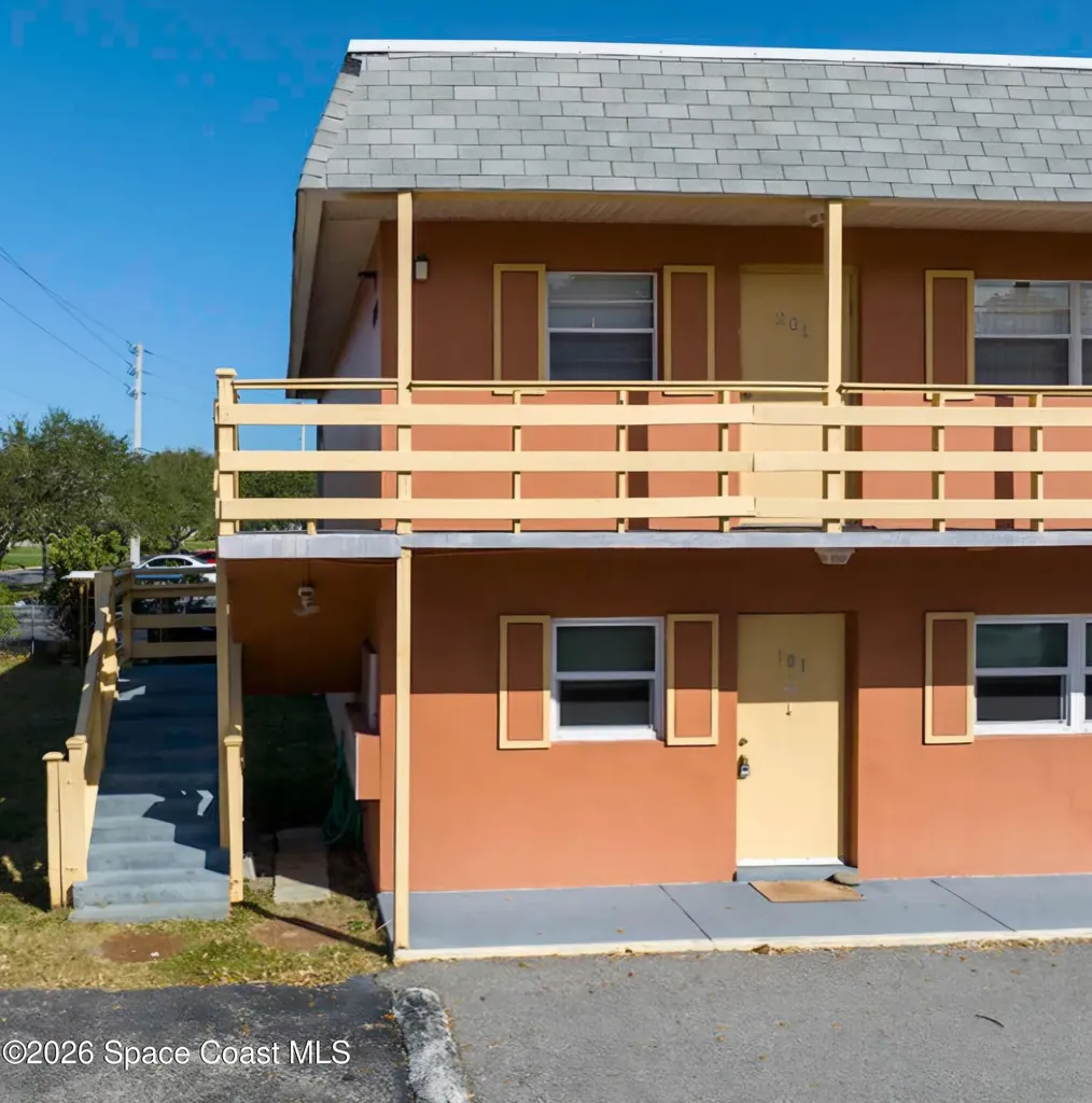 400 Catalina Road Cocoa Beach FL 32931