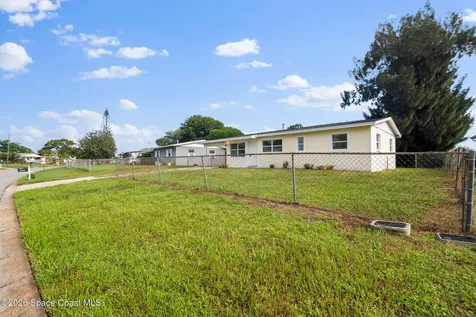 2054 Maid Marian Lane Melbourne FL 32935