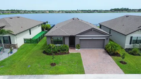 1883 Capital Drive SE Palm Bay FL 32909