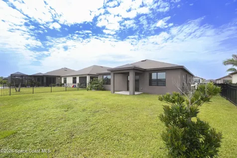 1883 Capital Drive SE Palm Bay FL 32909