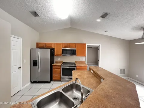 223 Aquarius Avenue SE Palm Bay FL 32909
