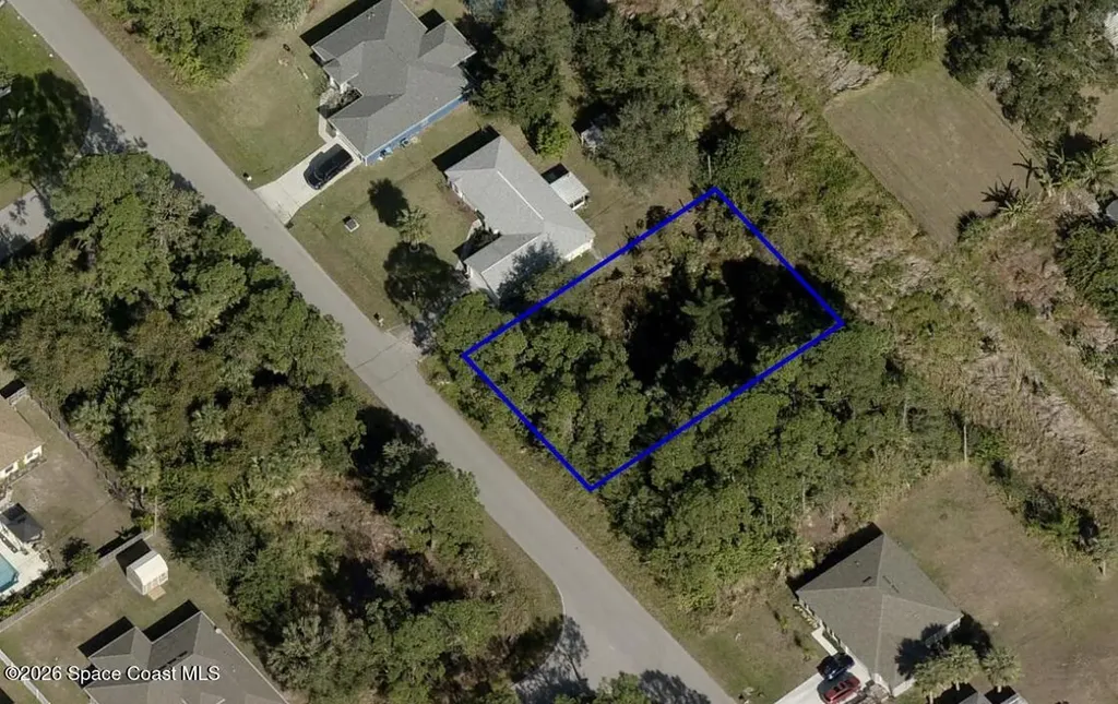 511 Town Road SW Palm Bay FL 32908