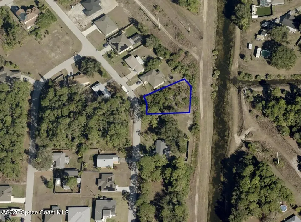 1467 Saxony Road SW Palm Bay FL 32908
