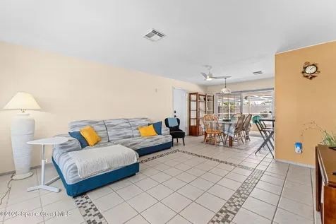341 W Dover Street Satellite Beach FL 32937