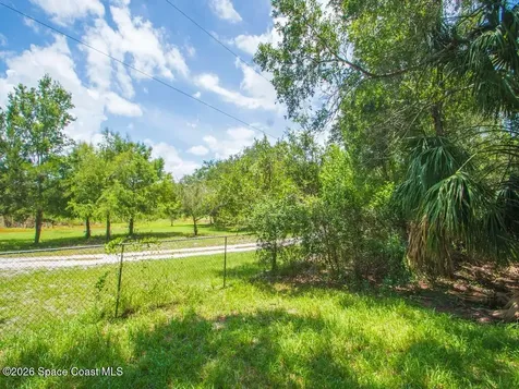 4655 52nd Avenue Vero Beach FL 32967