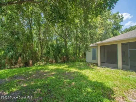 4655 52nd Avenue Vero Beach FL 32967