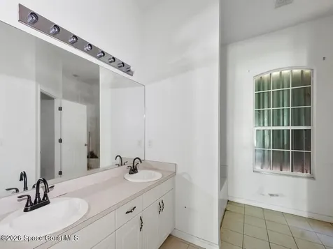 4655 52nd Avenue Vero Beach FL 32967