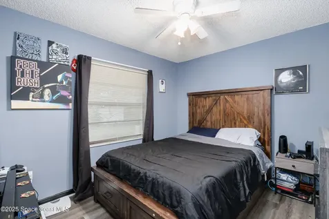 1226 Hedgecoth Street NW Palm Bay FL 32907