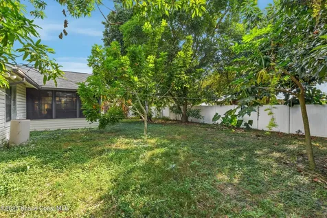 1226 Hedgecoth Street NW Palm Bay FL 32907