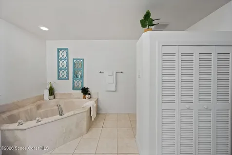 820 Del Rio Way Merritt Island FL 32953