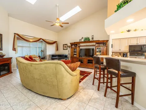 598 Renaissance Avenue Melbourne FL 32940
