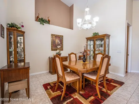 598 Renaissance Avenue Melbourne FL 32940