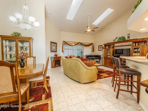 598 Renaissance Avenue Melbourne FL 32940