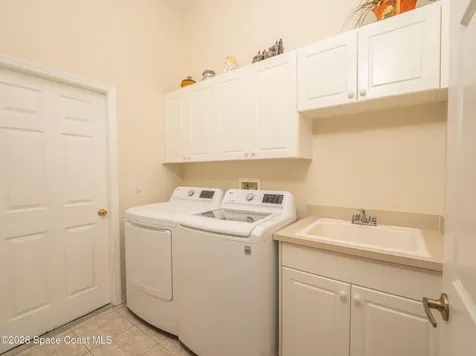 598 Renaissance Avenue Melbourne FL 32940