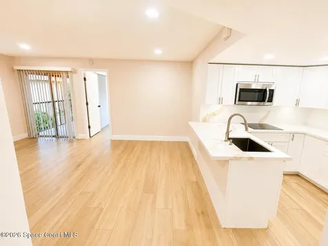 1624 Sunny Brook Lane NE Palm Bay FL 32905
