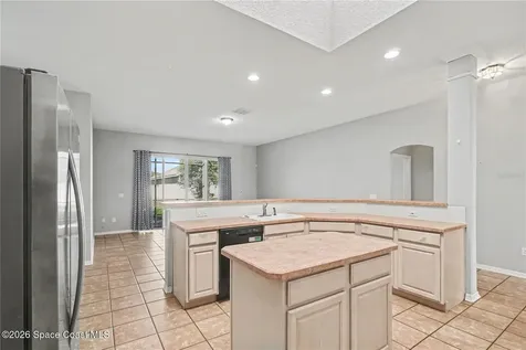 2716 Wortham Lane Kissimmee FL 34744