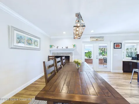 645 Kingston Circle Satellite Beach FL 32937