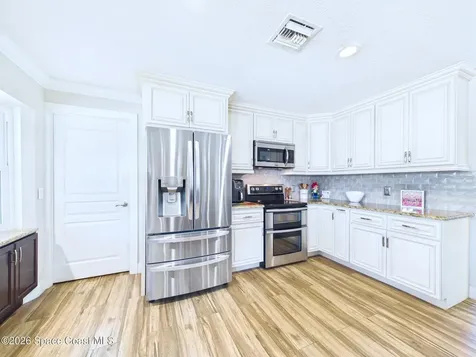 645 Kingston Circle Satellite Beach FL 32937