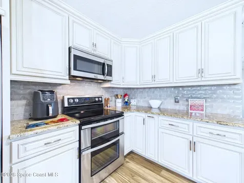 645 Kingston Circle Satellite Beach FL 32937