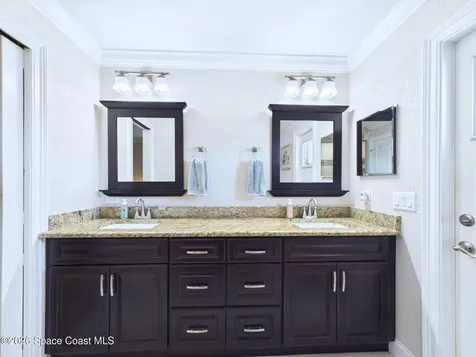 645 Kingston Circle Satellite Beach FL 32937