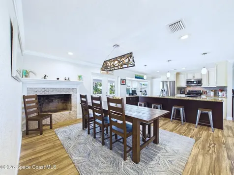 645 Kingston Circle Satellite Beach FL 32937