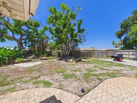 645 Kingston Circle Satellite Beach FL 32937