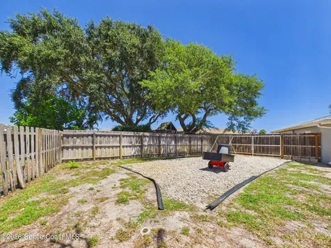 645 Kingston Circle Satellite Beach FL 32937
