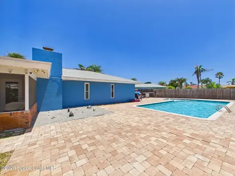 645 Kingston Circle Satellite Beach FL 32937