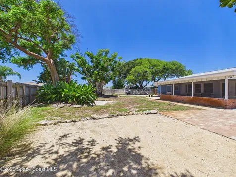 645 Kingston Circle Satellite Beach FL 32937