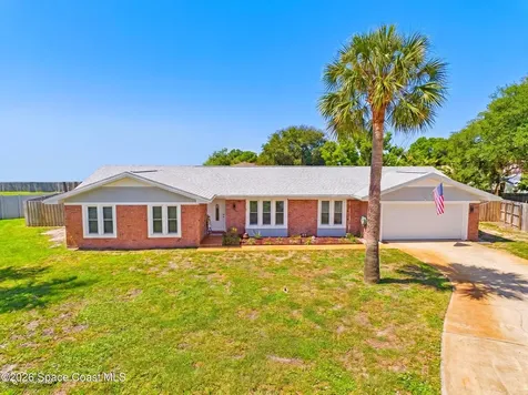 645 Kingston Circle Satellite Beach FL 32937