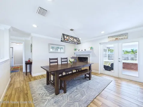 645 Kingston Circle Satellite Beach FL 32937