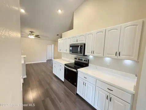 451 Hurst Road NE Palm Bay FL 32907