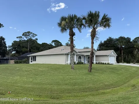 451 Hurst Road NE Palm Bay FL 32907