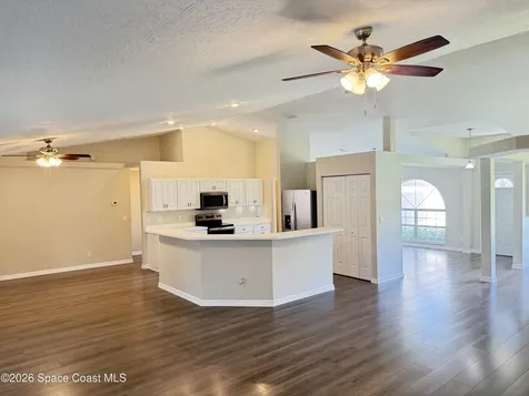 451 Hurst Road NE Palm Bay FL 32907