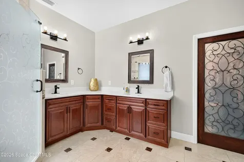 8043 Old Tramway Drive Melbourne FL 32940