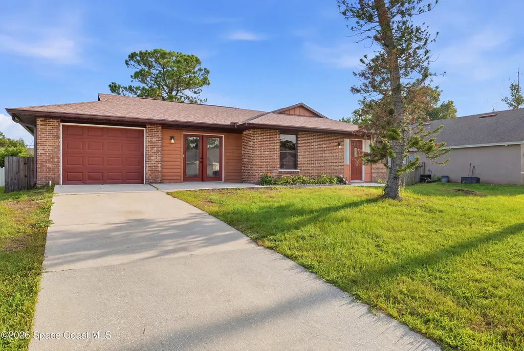255 Abalone Road NW Palm Bay FL 32907