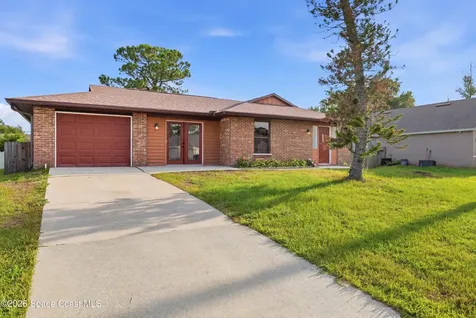 255 Abalone Road NW Palm Bay FL 32907