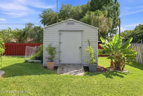 120 Nesbitt Street NE Palm Bay FL 32907