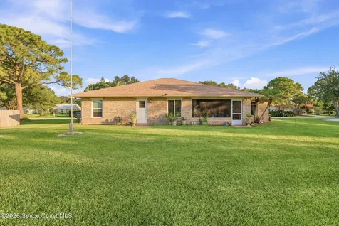 120 Nesbitt Street NE Palm Bay FL 32907