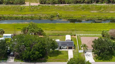 317 Fernandina Street NW Palm Bay FL 32907