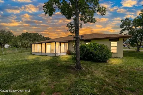 502 Australian Road NW Palm Bay FL 32907